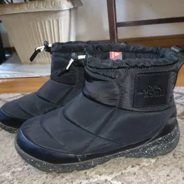 The North Face x emmi 블랙 스노우 부츠