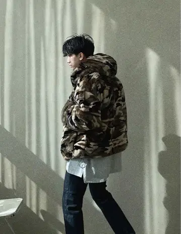 ASCLO 후드 집업 점퍼 카모 패턴