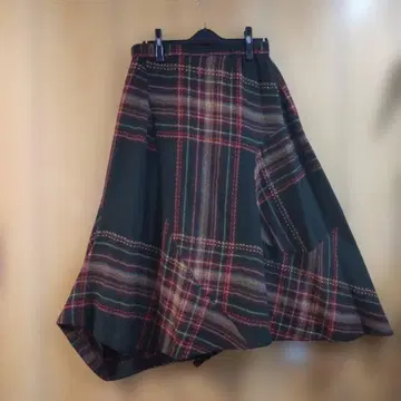 센소유니코 지우 롱 플레어 스커트