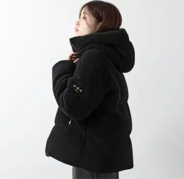 [ 새상품급 행거 의류 포함 ] 24년 모델 타트라스 다에시아 보아 다운