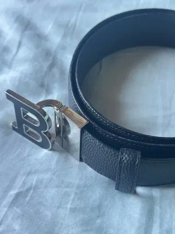 BALLY 리버서블 가죽 벨트 B 로고 블랙