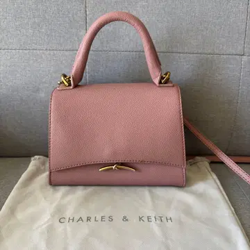 헉슬리 메탈릭 푸시 락 탑 핸들 찰스앤키스