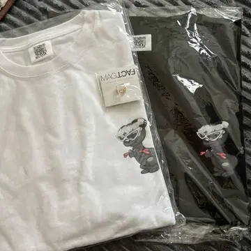 Kis-My-Ft2 티셔츠 세트 & 이어커프 세트