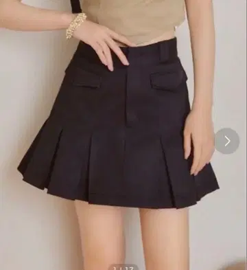 디키즈 x 릴리 브라운 콜라보 플리츠 스커트 블랙