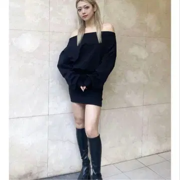 GYDA 도킹 오프숄더 맨투맨 원피스 블랙