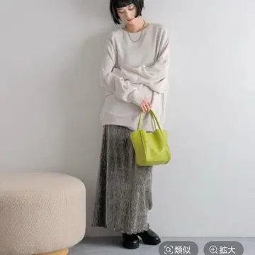 새상품급 로리즈팜 샤이니 벨로아 롱 스커트 그레이