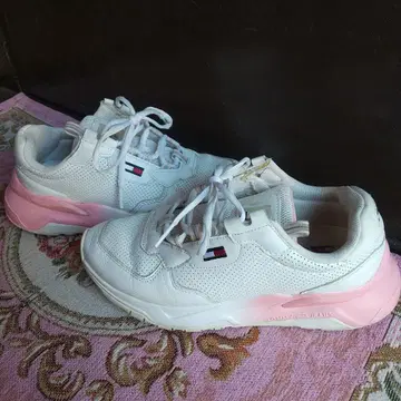 Tommy Hilfiger 화이트/핑크 스니커즈