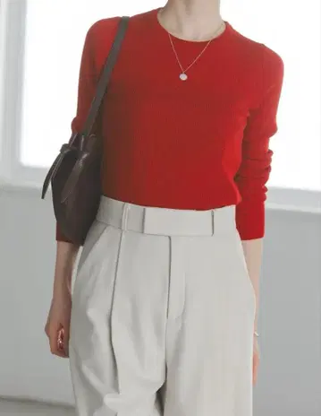 새상품급 스테디셀러! 2024AW noble 리브 크루넥 울 니트 레드