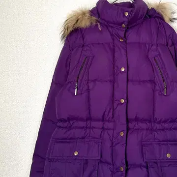 다운 자켓 후드 탈부착 가능 퍼 포함 포켓 포함 심플 방한