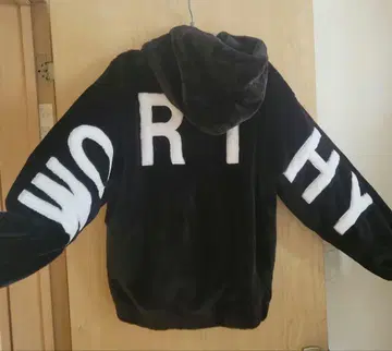 Cutie Blonde 블랙 후드 부착 자켓 L