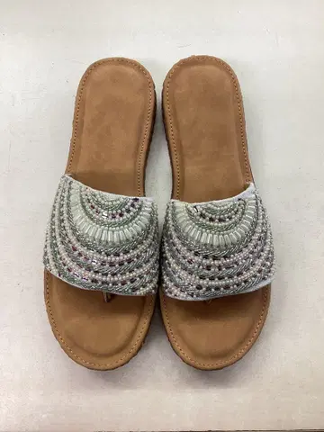 비즈 자수 슬라이드 샌들