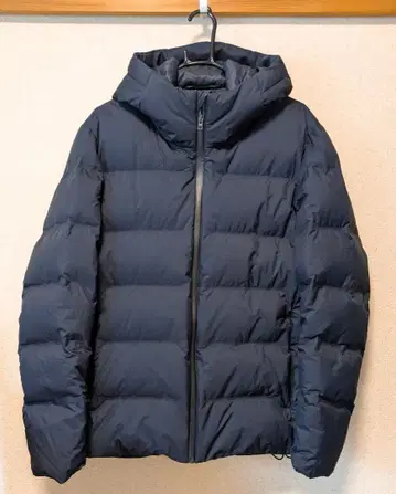 UNIQLO 심리스 다운 자켓 XL
