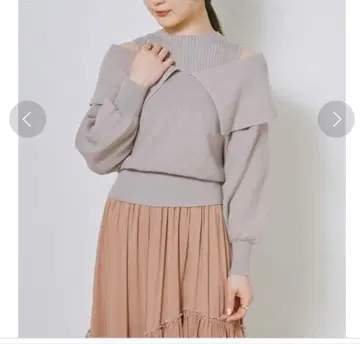 Lily Brown 빅 칼라 레이어드 니트탑 모카