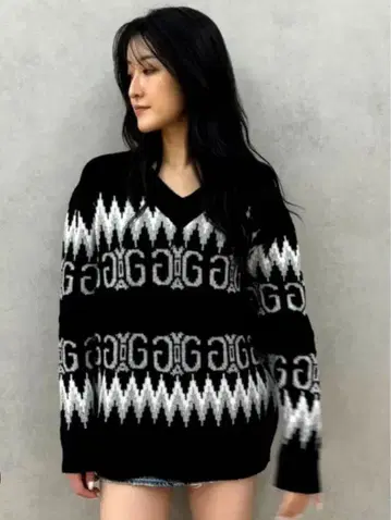 GYDA 제이 Symmetry 노르딕 니트탑