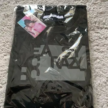 LE SSERAFIM EASY CRAZY HOT JP S/S L 사이즈