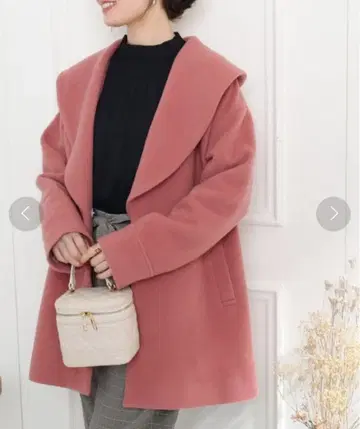 [ 미사용 새상품 ] 쿠튀르 브로치 빅 숄 코트