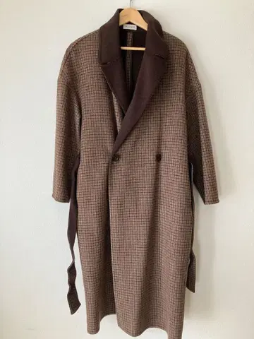 PLST 체크 무늬 롱 코트