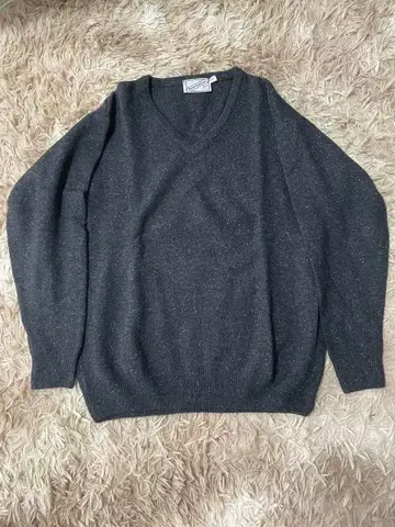 다크 그레이 스웨터 M