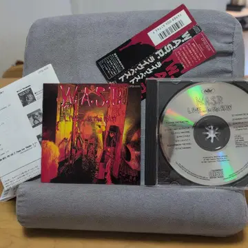 W.A.S.P. LIVE. . .in the RAW CD