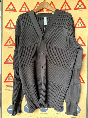 CFCL 플루티드 가디건 사이즈 3