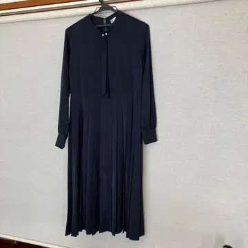 세레모니에도 네이비 플리츠 원피스 긴팔