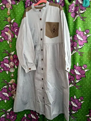 111 차이하네 프론트 오픈 원피스