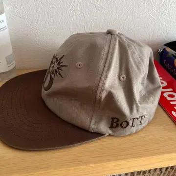 BOTT 자수 캡 베이지 브라운