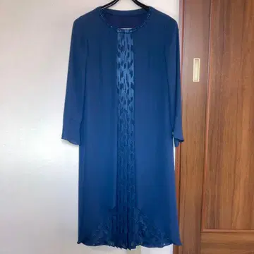 이긴 Belle Current 원피스