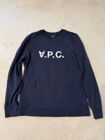 A.P.C. 아페쎄 로고 맨투맨 트레이닝복 네이비 M 사이즈