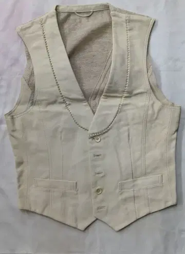 아티산 크림색 가죽 린넨 베스트 s 사이즈 미사용 새상품
