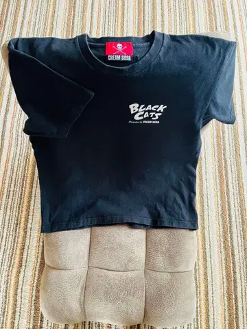 CREAM SODA BLACK CATS 티셔츠 L 사이즈