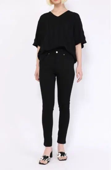 푸뉴즈 스키니 팬츠 사이즈 3