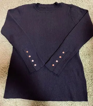 이시카와 라보 상품 [크로셰] 블랙 리브 긴팔 스웨터 버튼 포함