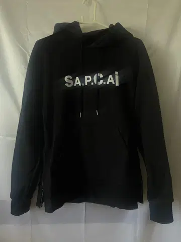 주말 세일 아페쎄 사카이 a.p.c sacai 콜라보 후드티 블랙