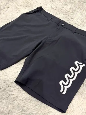 muta MARINE BODYSHELL 큐더스 숏팬츠