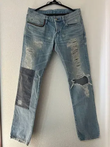 [새상품] HYSTERIC GLAMOUR 데미지 데님 팬츠