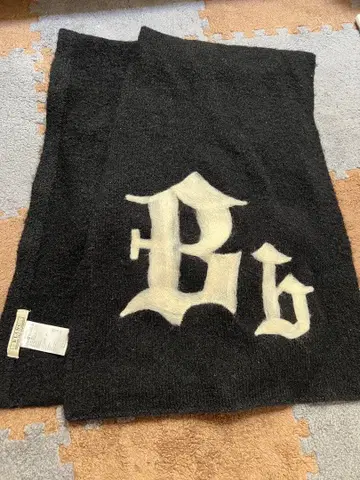 BLANCbasque 머플러