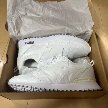 W6YZ 일본 한정판 별주 모델 올 화이트 스니커즈