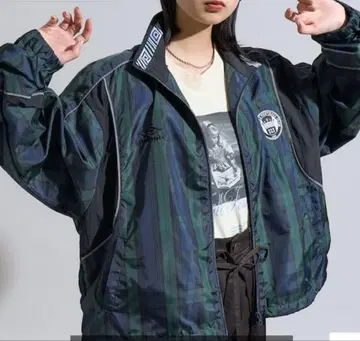 UMBRO x FREAKS Store 별주 나일론 자켓