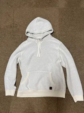 Roots Canada 화이트 후드티 코튼 75%