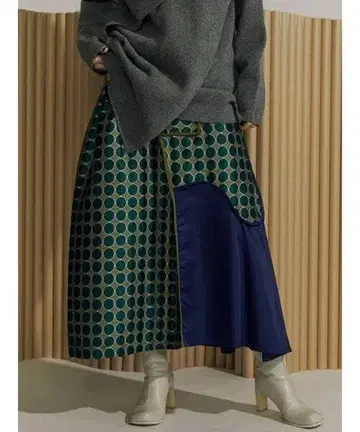 UN3D. 자카드 믹스 스커트