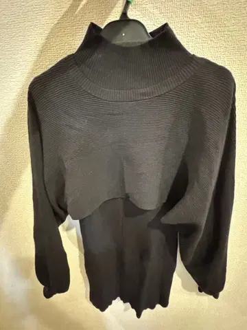 블랙 터틀넥 니트 원피스