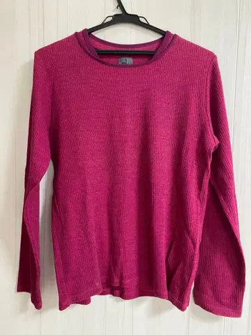 캘빈 클라인 마젠타 긴팔 T셔츠 티셔츠 남녀 공용