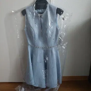 FM0618-BL-K5 파랑 XS 슬리브리스 원피스