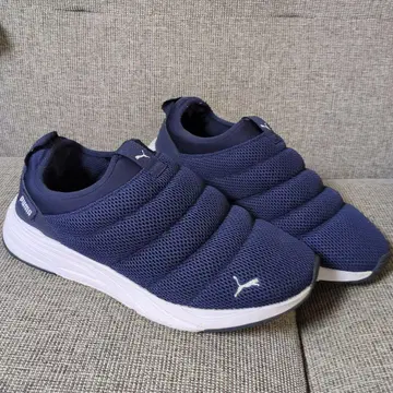 푸마 네이비 슬립온 스니커즈