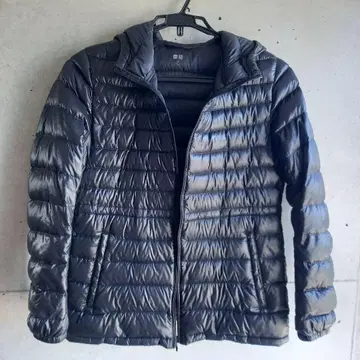 UNIQLO 블랙 울트라 라이트 다운 자켓 S