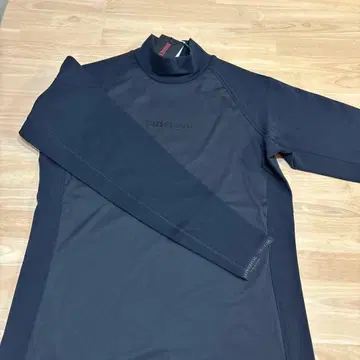 미사용 새상품 BRIEFING 남성용 윈드블록 하이넥 블랙 M