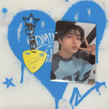 한 피크 키링 트레이딩 카드