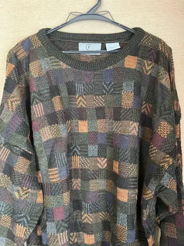 멀티 컬러 체크 무늬 니트 스웨터