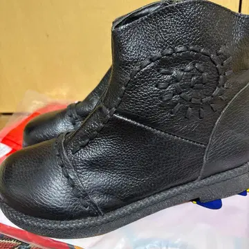 블랙 천연 가죽 부츠 퍼 내부